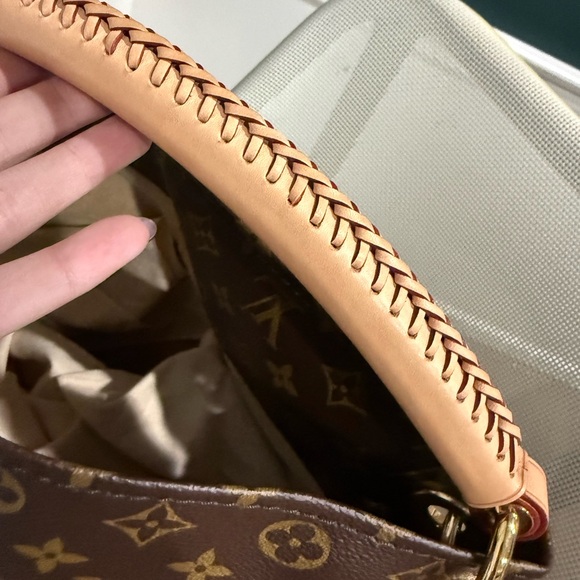 Louis Vuitton Artsy MM monogram - Picture 2 of 11